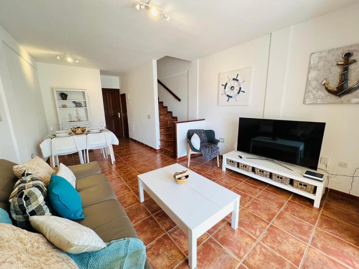 Apartamentos Vista Marina - El Medano 외부 사진