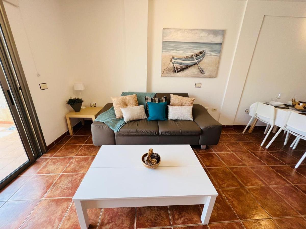 Apartamentos Vista Marina - El Medano 외부 사진