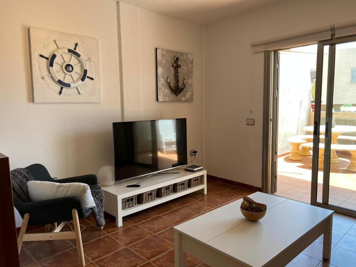 Apartamentos Vista Marina - El Medano 외부 사진