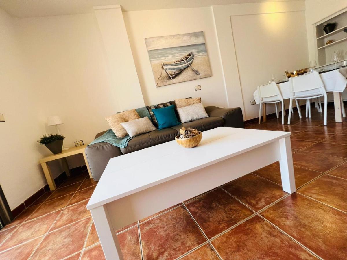 Apartamentos Vista Marina - El Medano 외부 사진